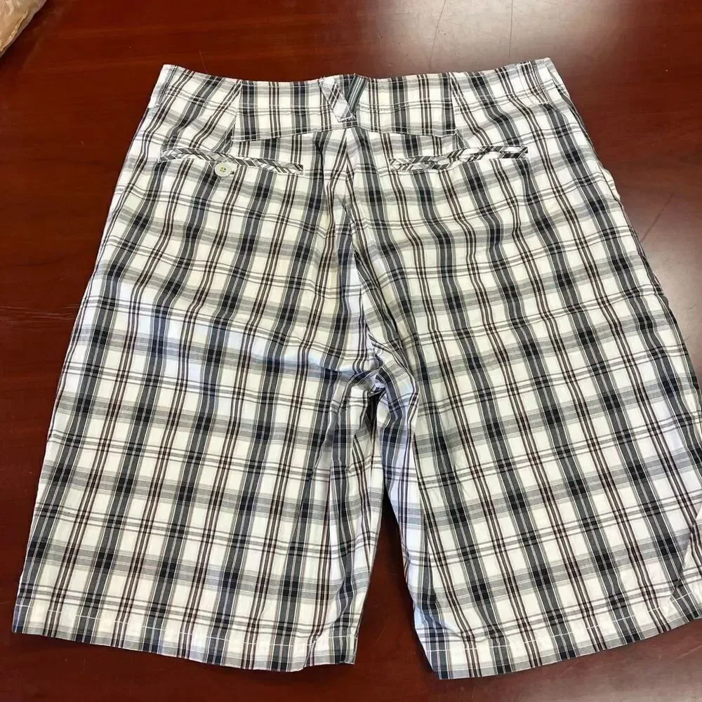 Quiksilver Red White Blue Plaid Bermuda Shorts sz 34
